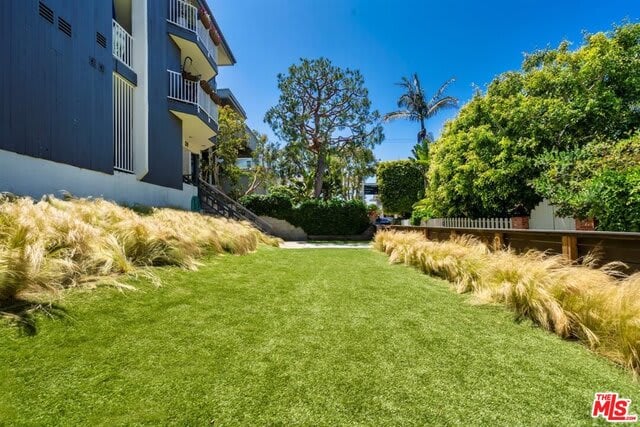 24 Westwind Street, Unit F  Marina del Rey, CA 90292