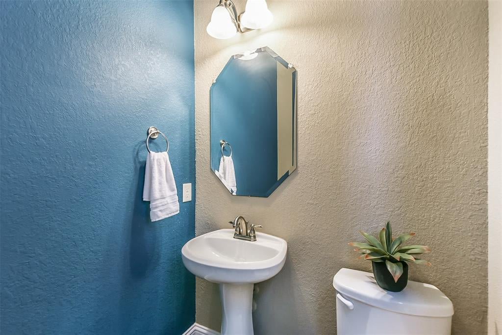 1610 Knox Street Unit B