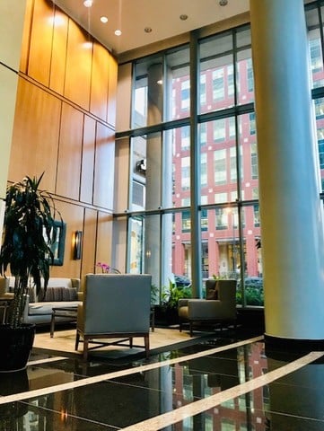 345 N Lasalle St, #4305