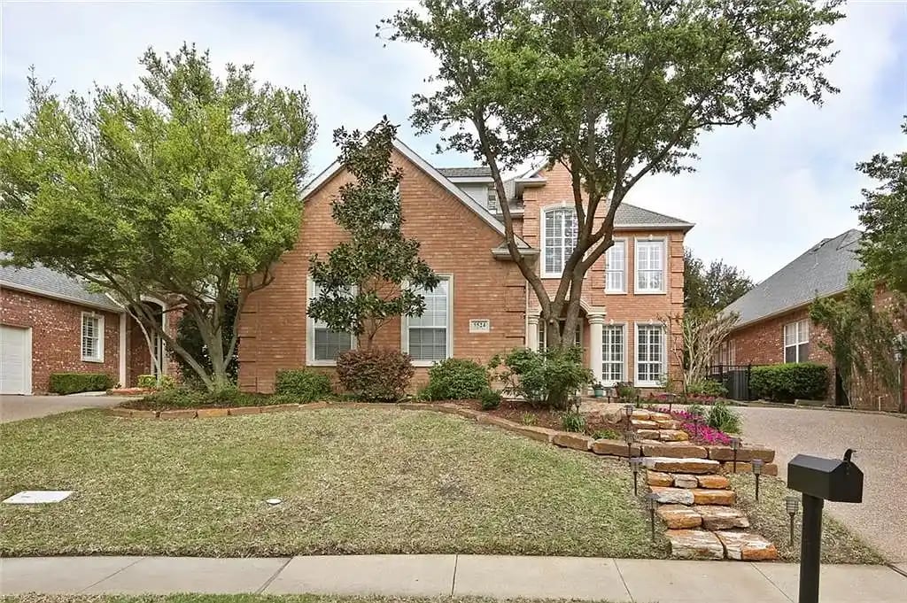5524 Southern Hills Dr