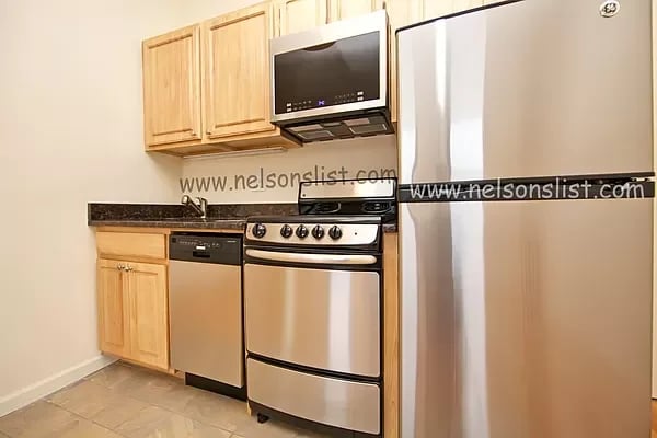 768 Union St., #8