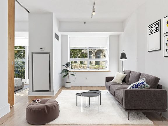 57 Front Street Unit: 302