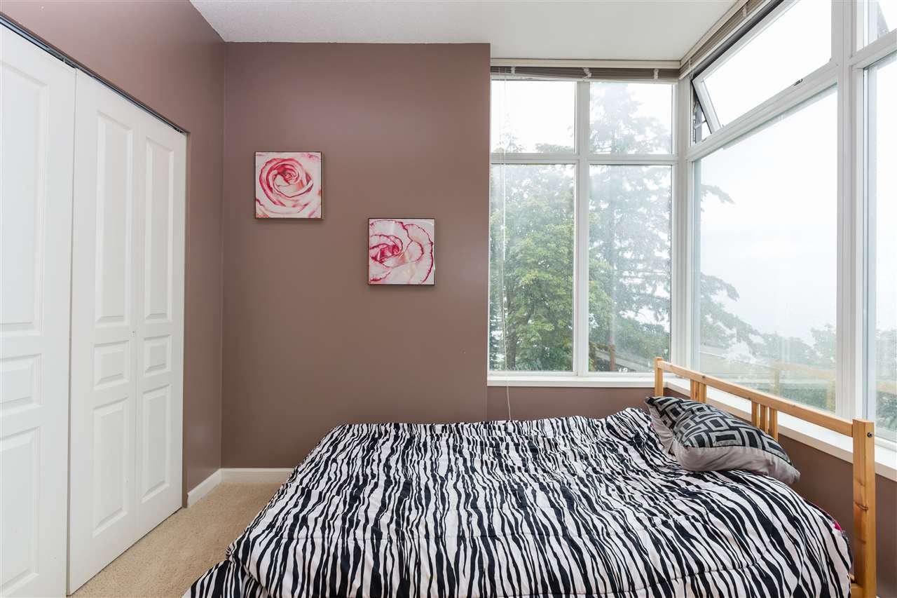 607-9298 University Cres