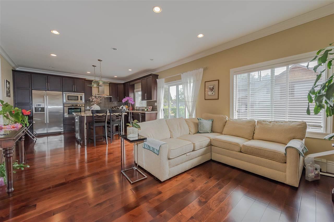 2332 W 47th Ave