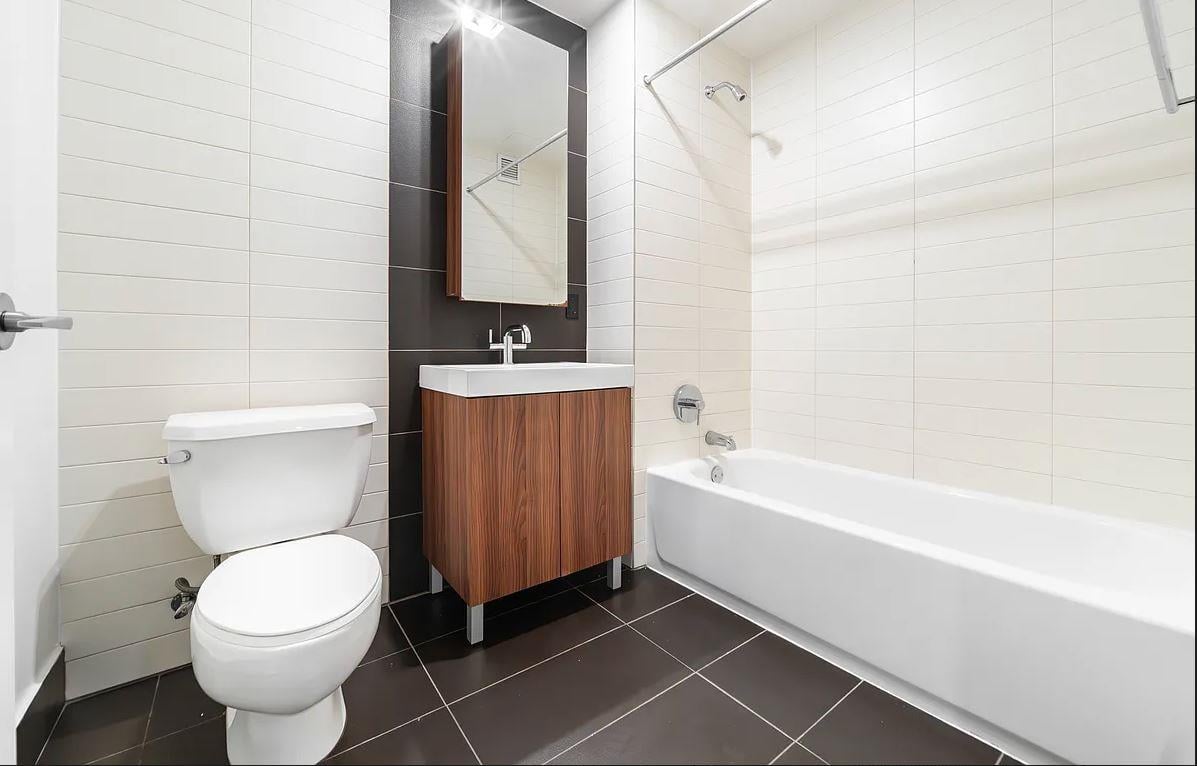 116 John Street, Apt 2808