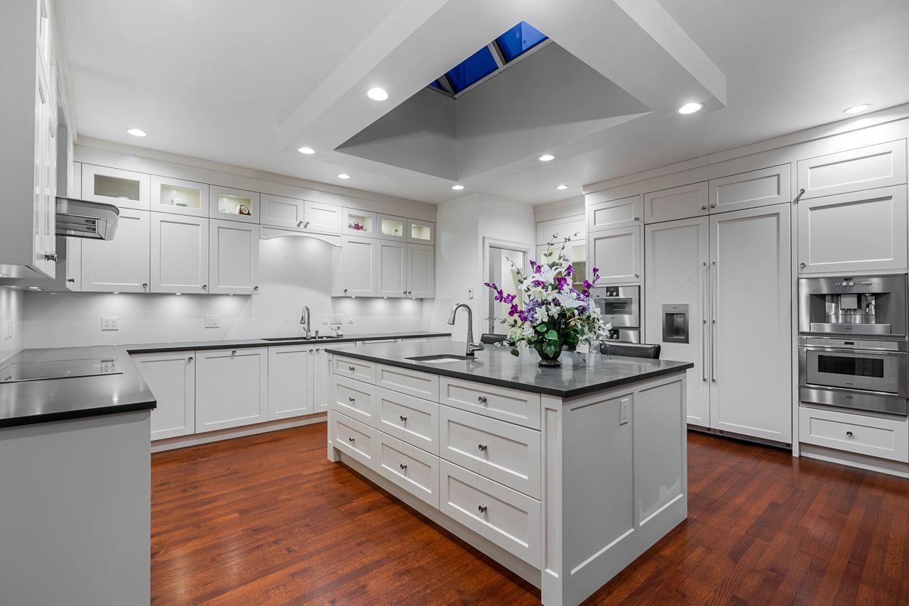 305 Stevens Dr