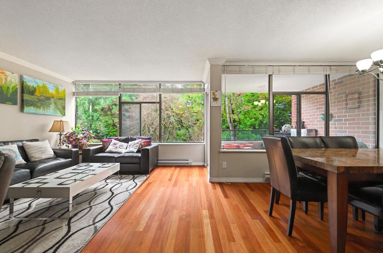 303-4101 Yew Street, Vancouver