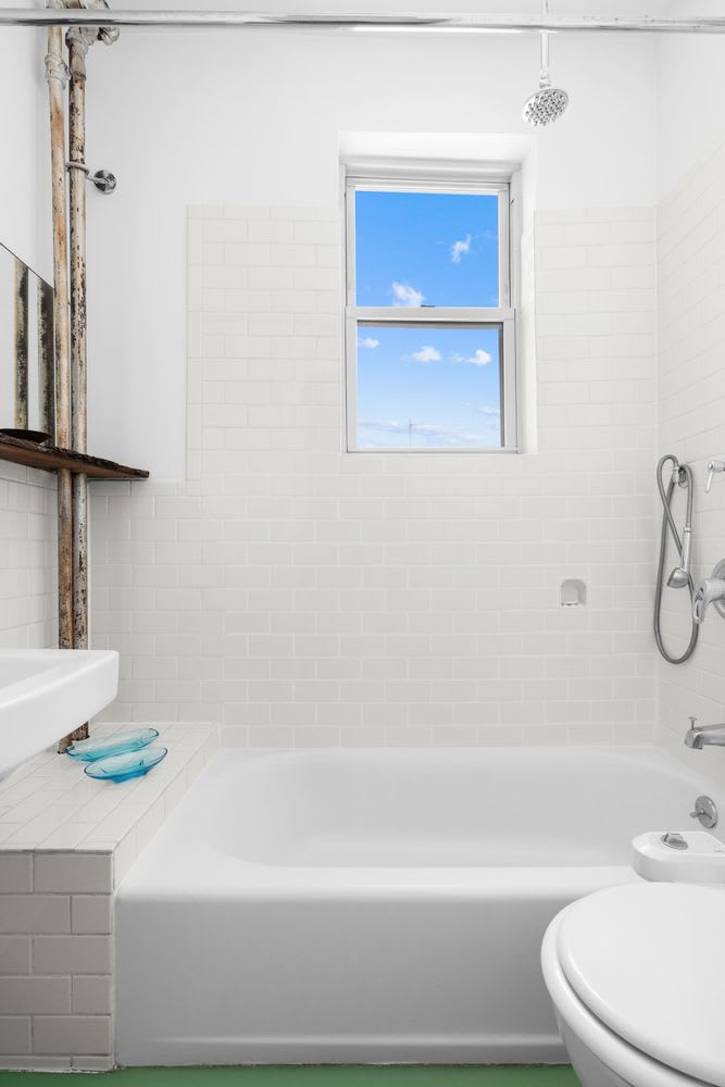 55 St Marks Pl, #11