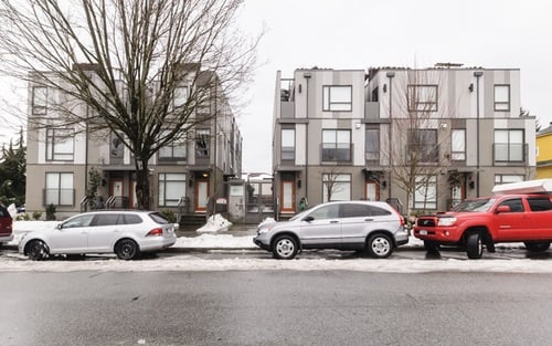 3189 St. George St