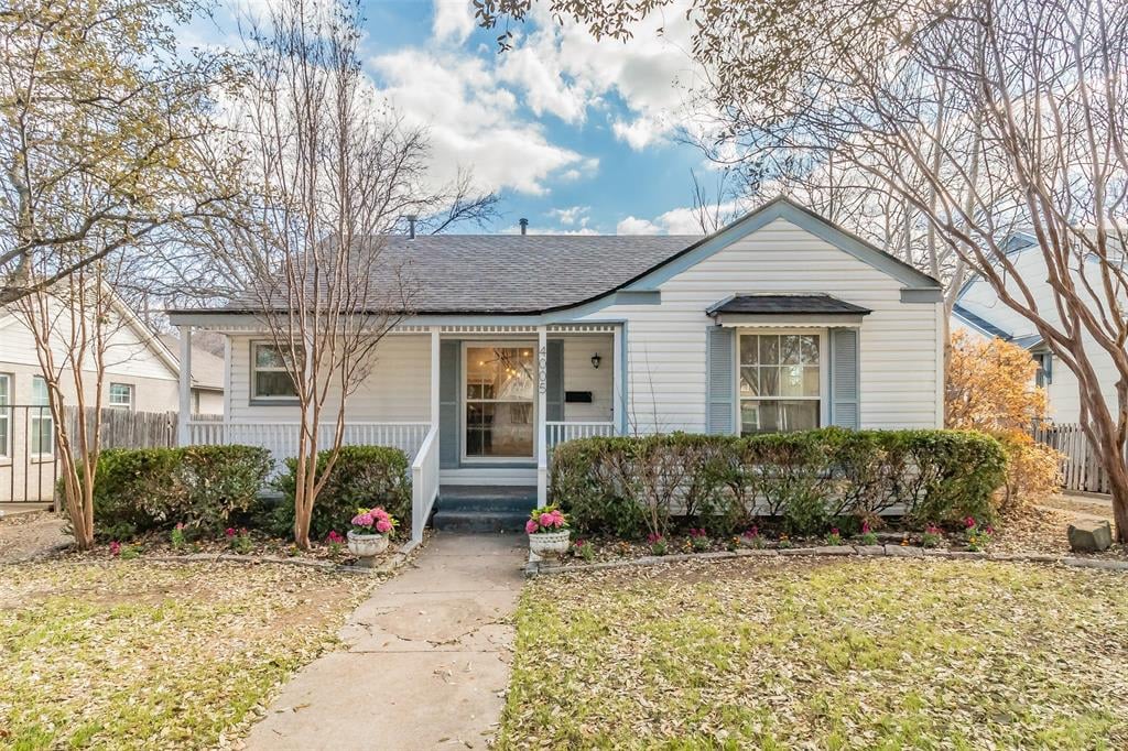 4005 El Campo Ave