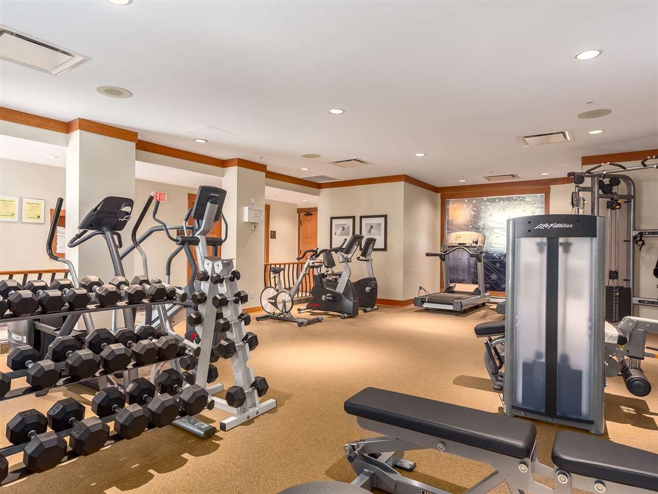 203-2202 Gondola Wy