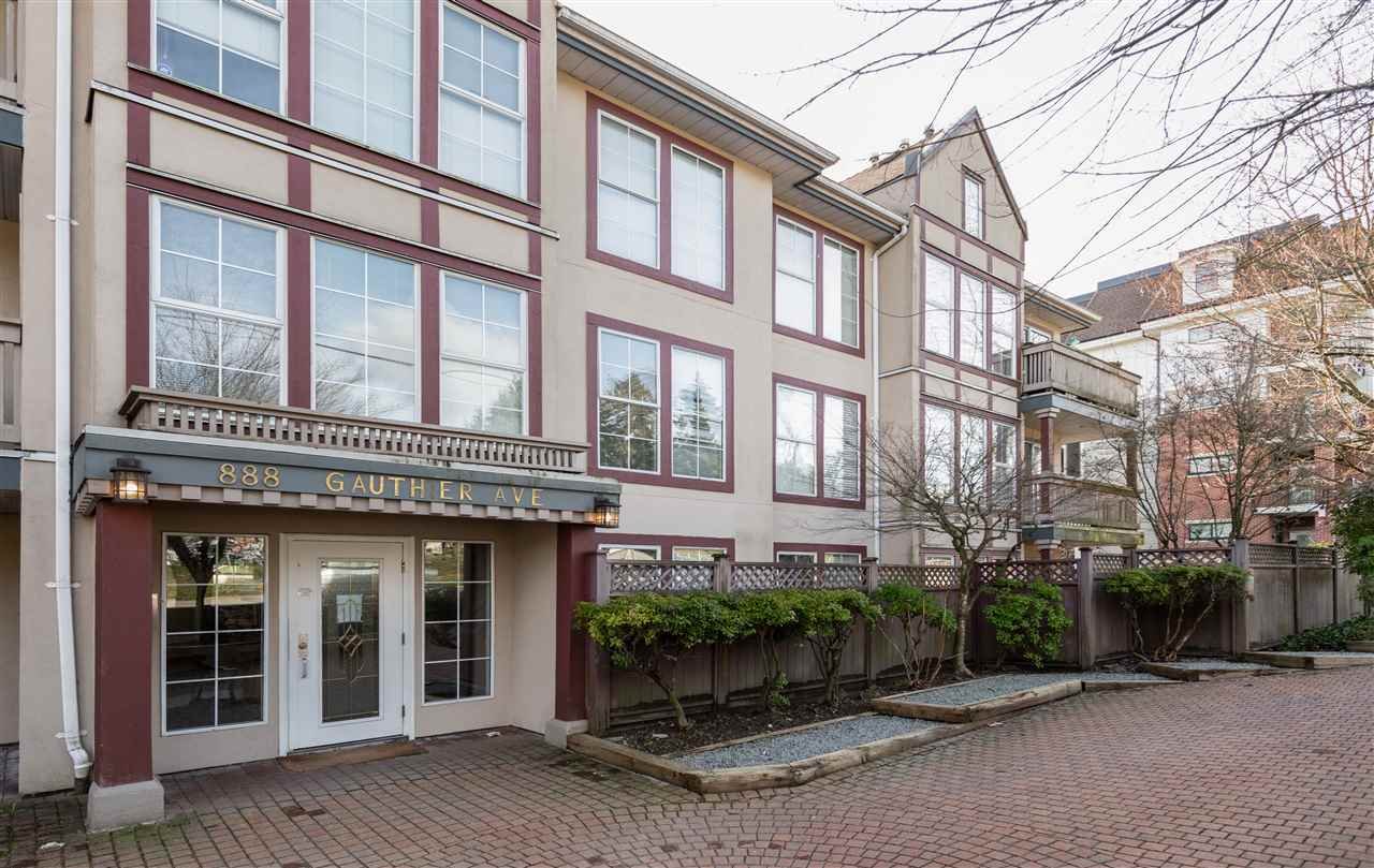 216-888 Gauthier Ave