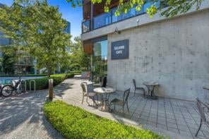 104-300 Waterfront Cres