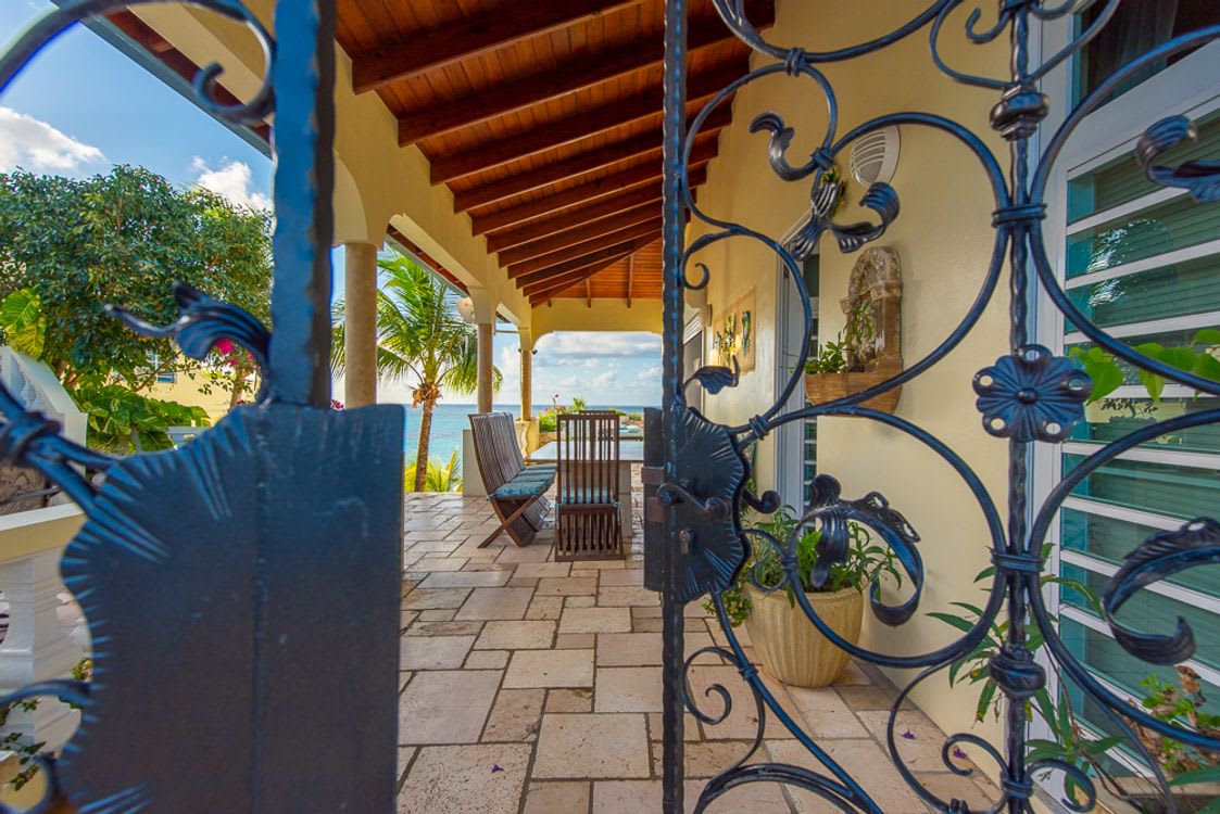 Ambrosia Villa- Shoal Bay East