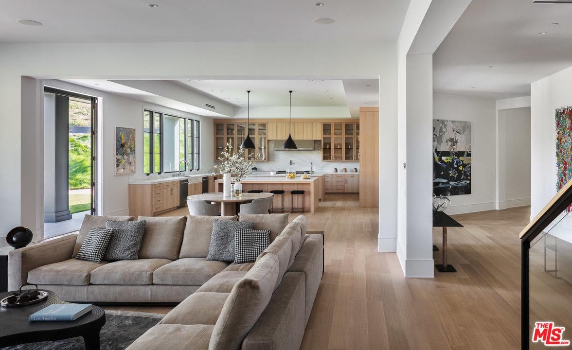 SOLD | 25211 Jim Bridger Road, Hidden Hills | Calabasas Luxury Real Estate