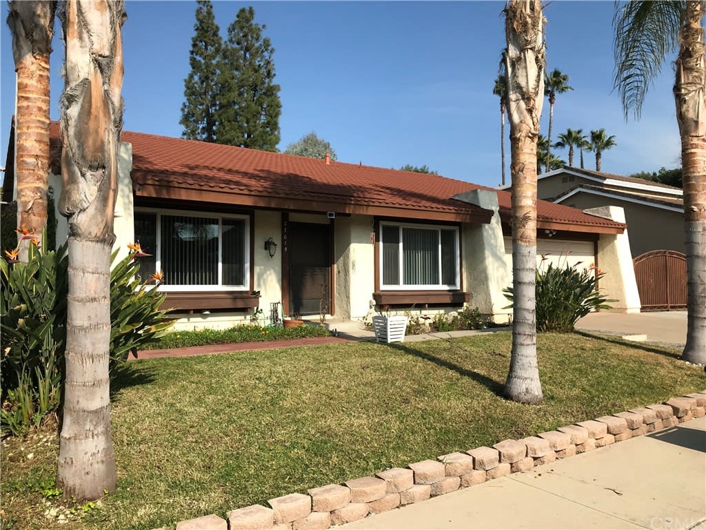 27015 Pinjara Cir