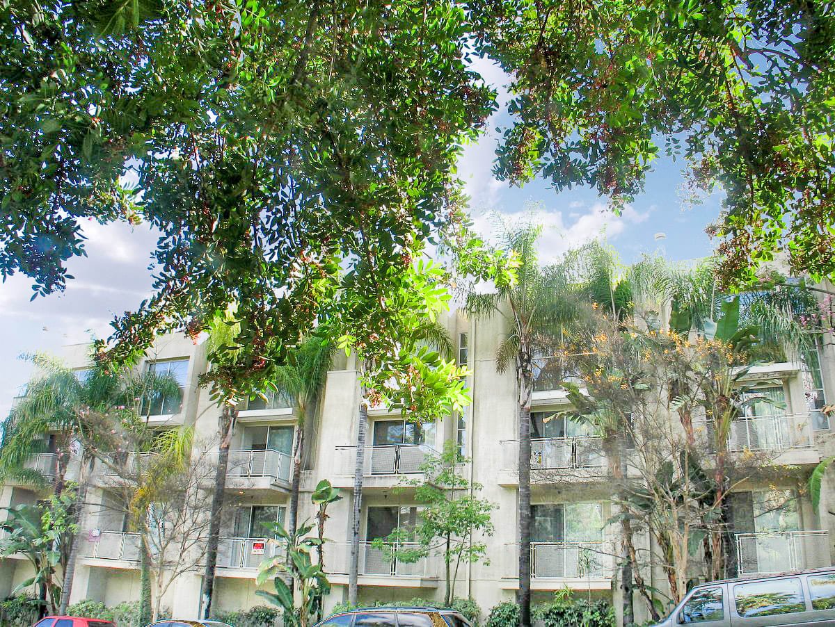 3944 Kentucky Drive Unit: 9 Hollywood Hills CA