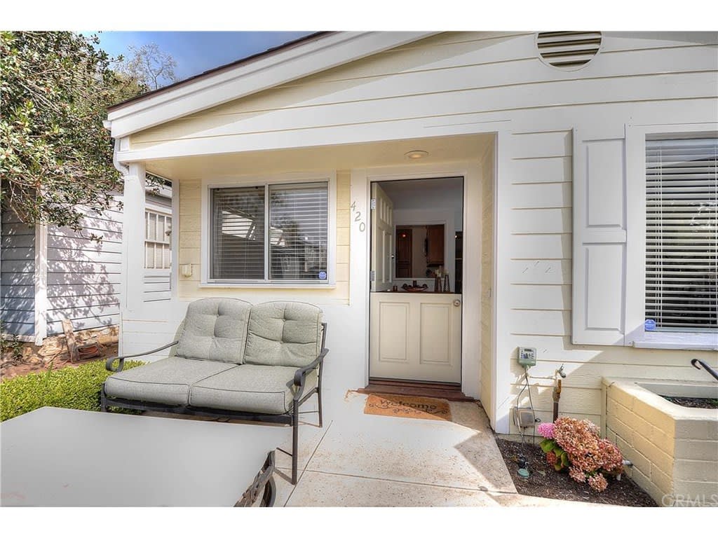 420 Poinsettia Ave