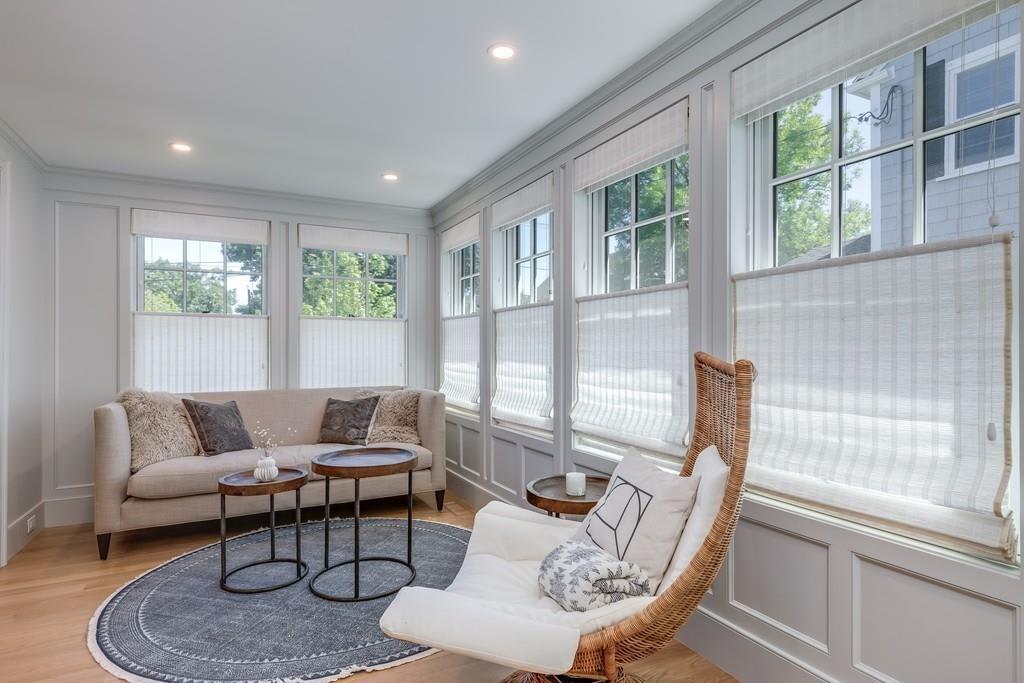 26 Plummer Ave