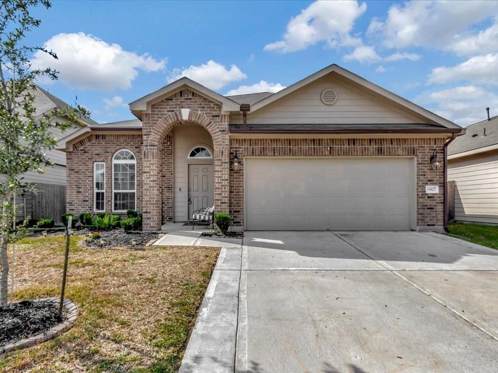 19807 White Pearl Ct