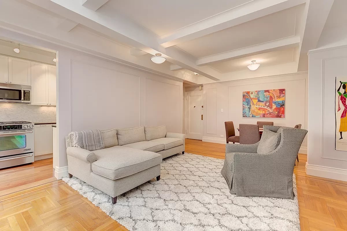 315 West 86th Street Unit: 14A