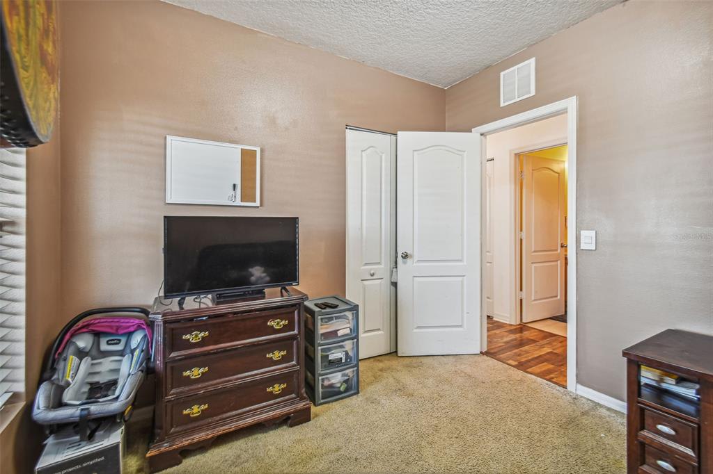 3154 Queen Alexandria Dr