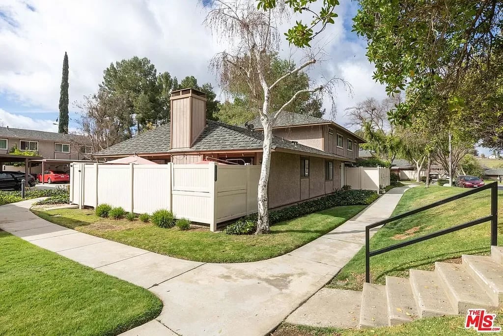 28804 Conejo View Dr