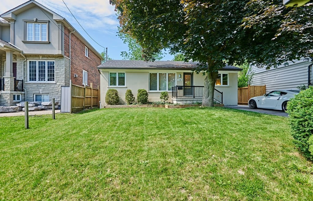 1160 Strathy Ave 