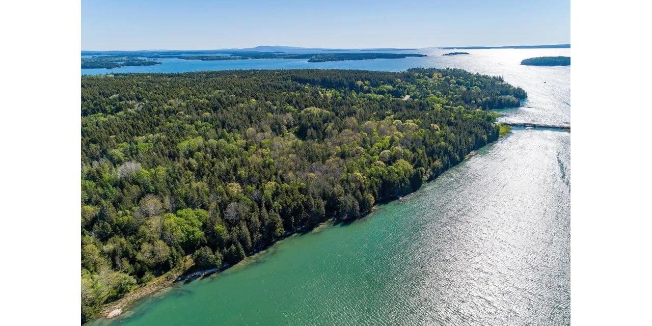 Land for Sale – 336 A Oceanville Road, Stonington, ME – $650,000