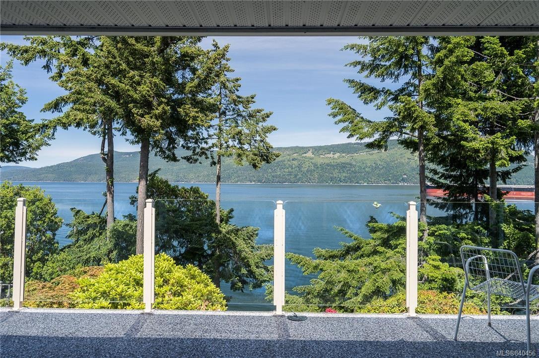 235 Marine Dr