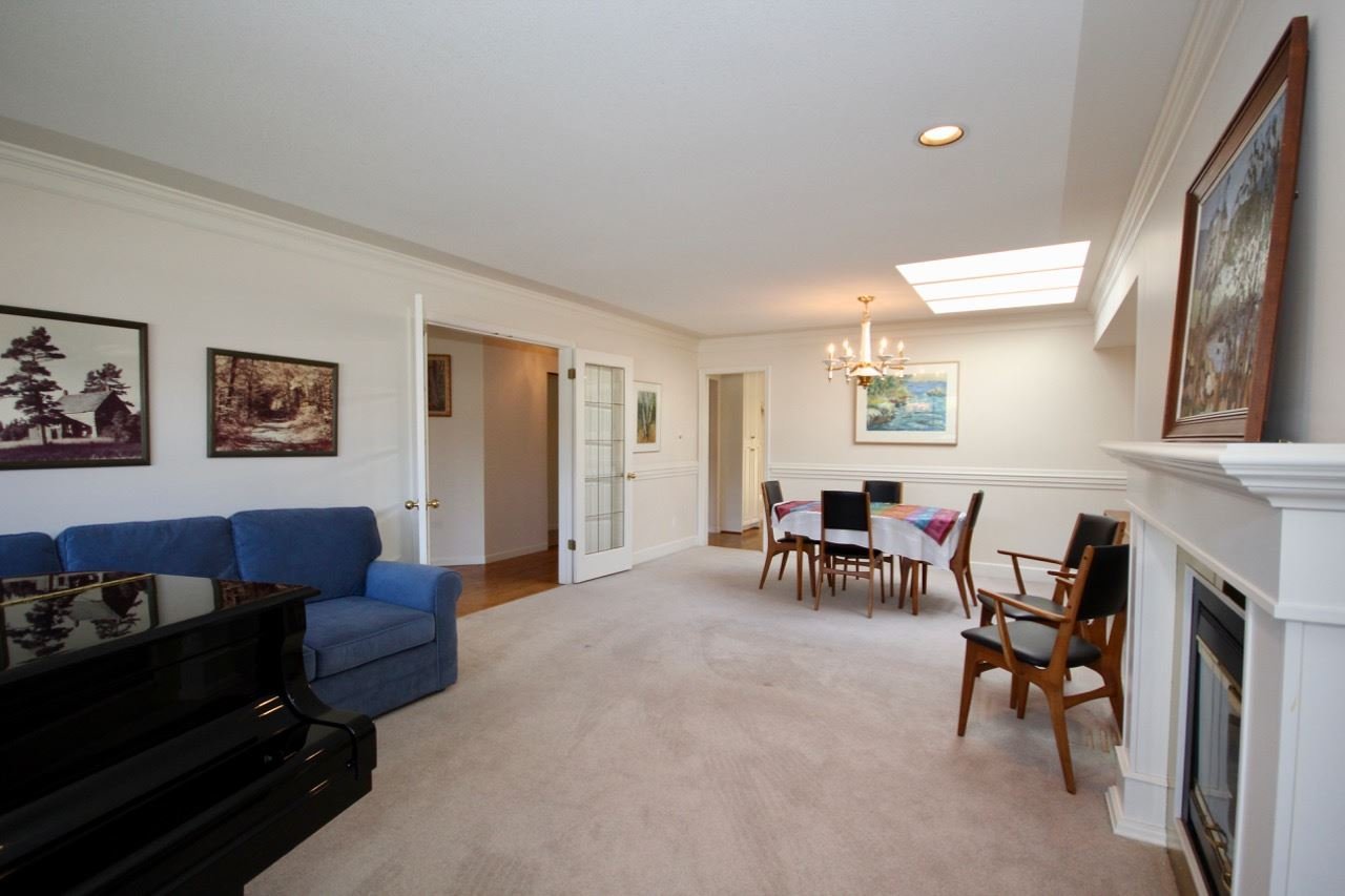 1786 Golf Club Dr