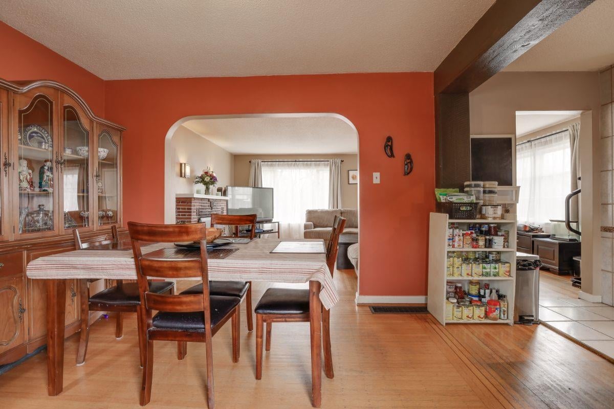 7474 Cariboo Road Rd, Burnaby