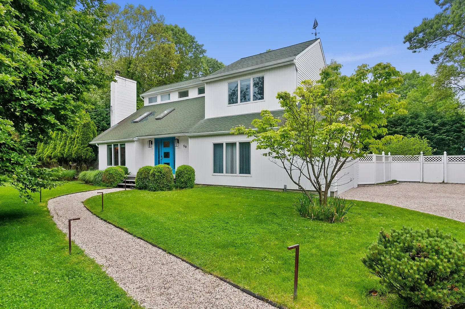 East Hampton Springs Contemporary 