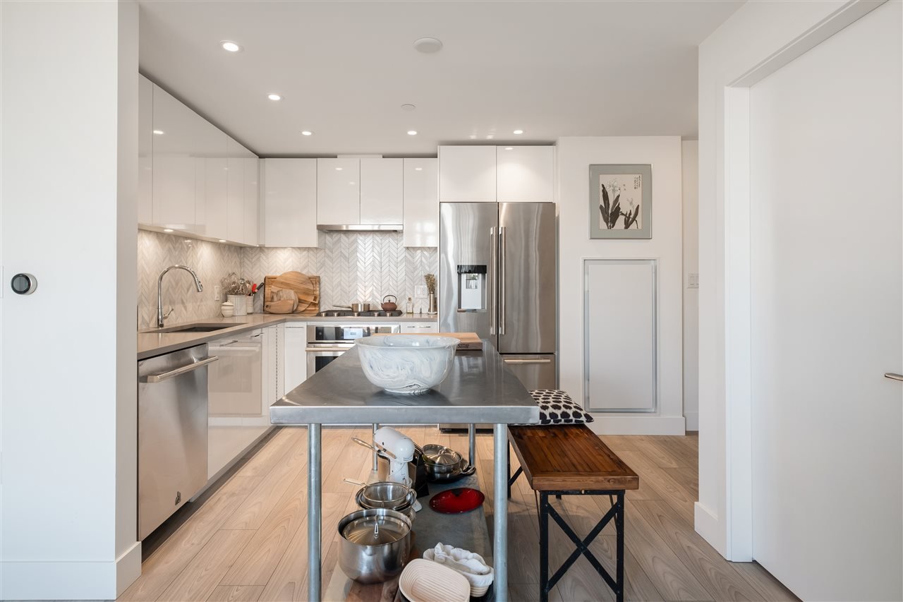 1004-3581 E Kent Ave North Ave