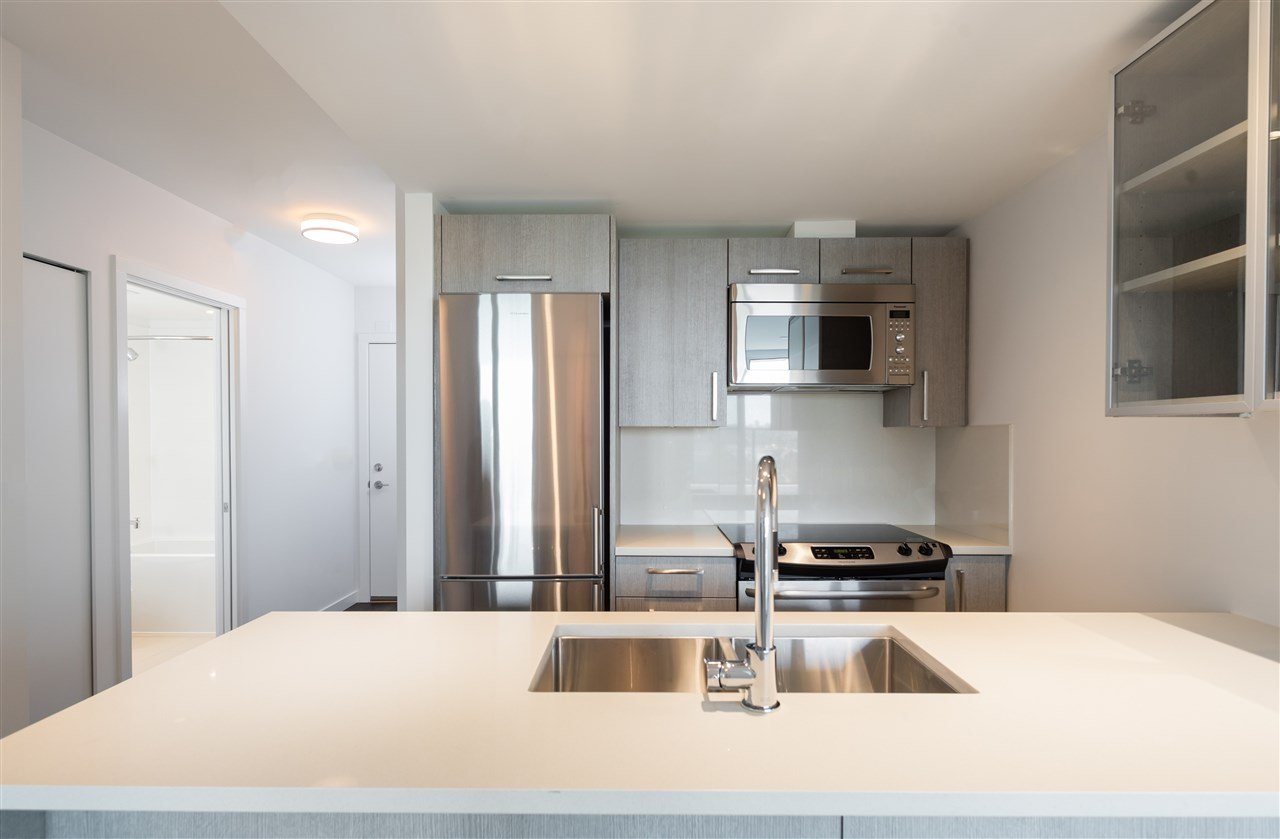 505-983 E Hastings St