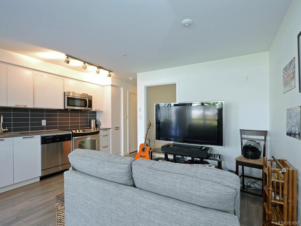 210-528 Pandora Ave
