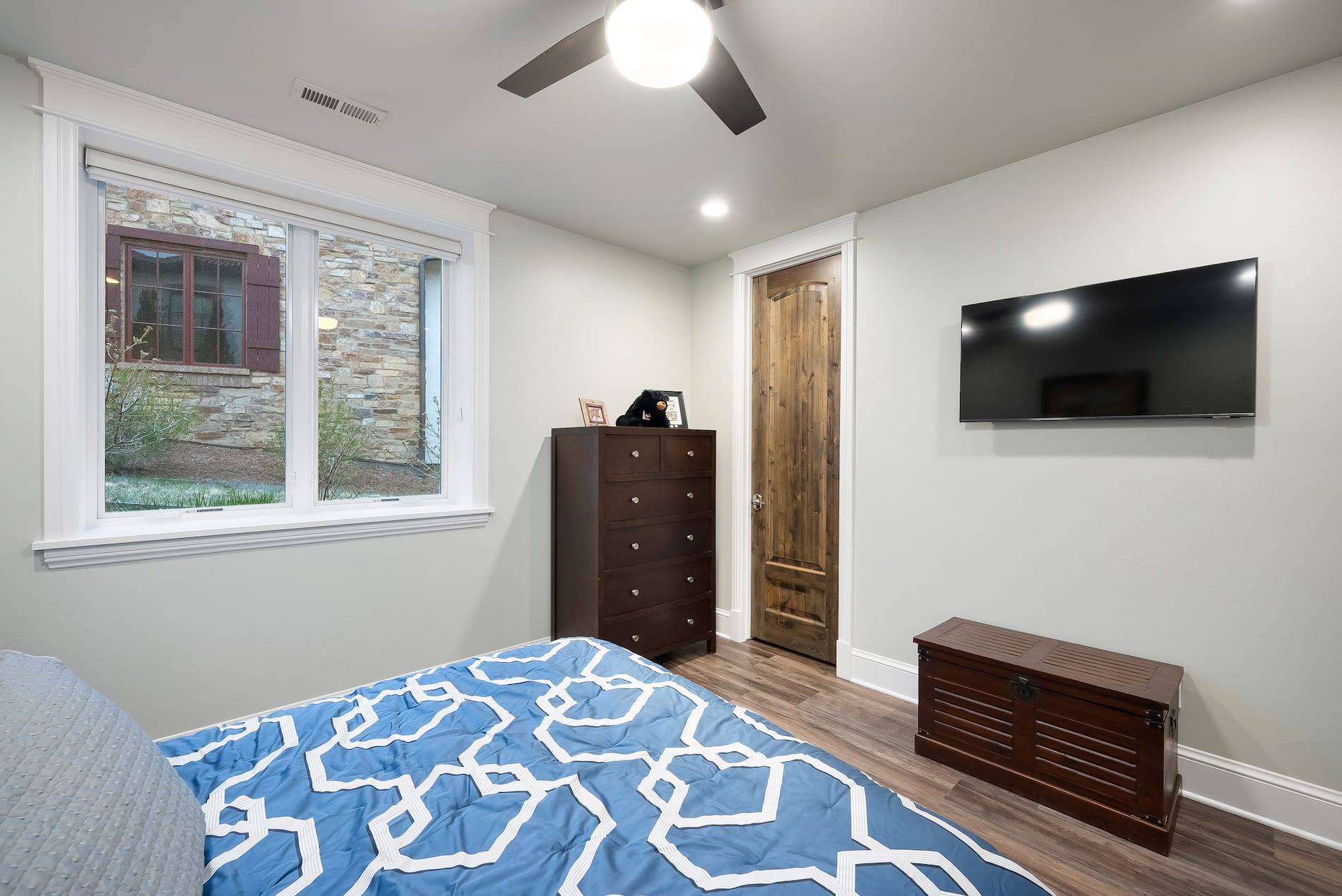 8326 Raphael Lane
