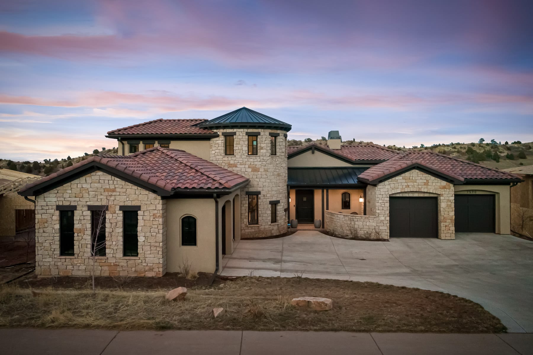 7590 Raphael Lane