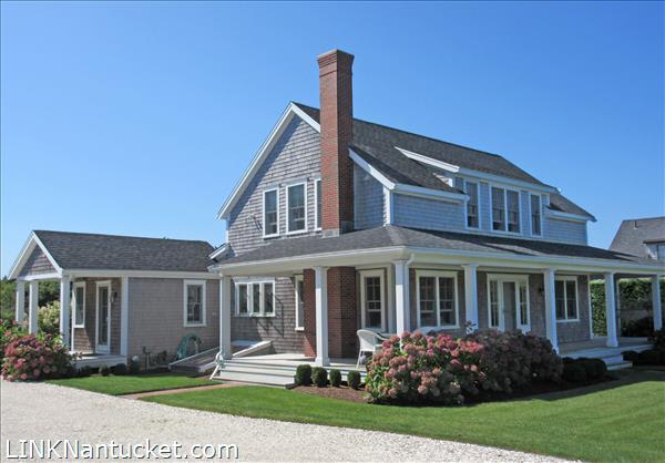 West of Town - 2 Hiawasse Ln
