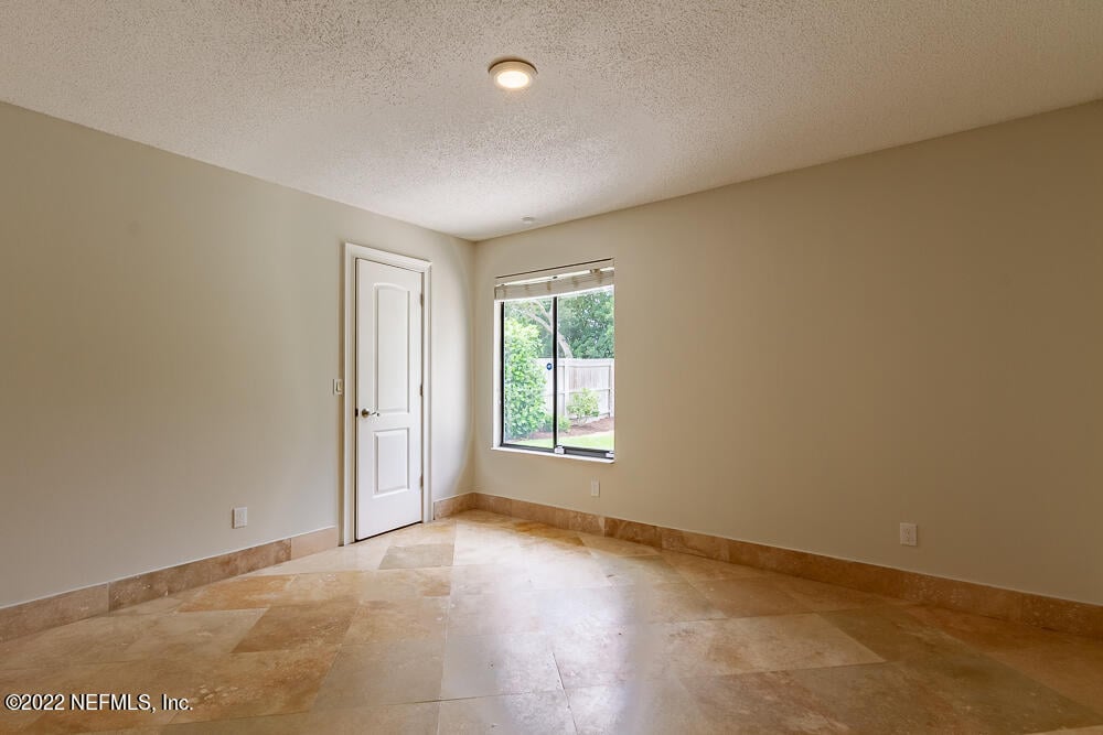 315 PHEASANT Run