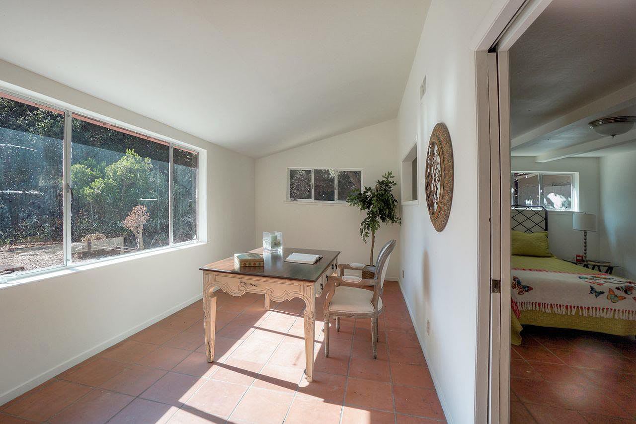 1 Rancho Rd