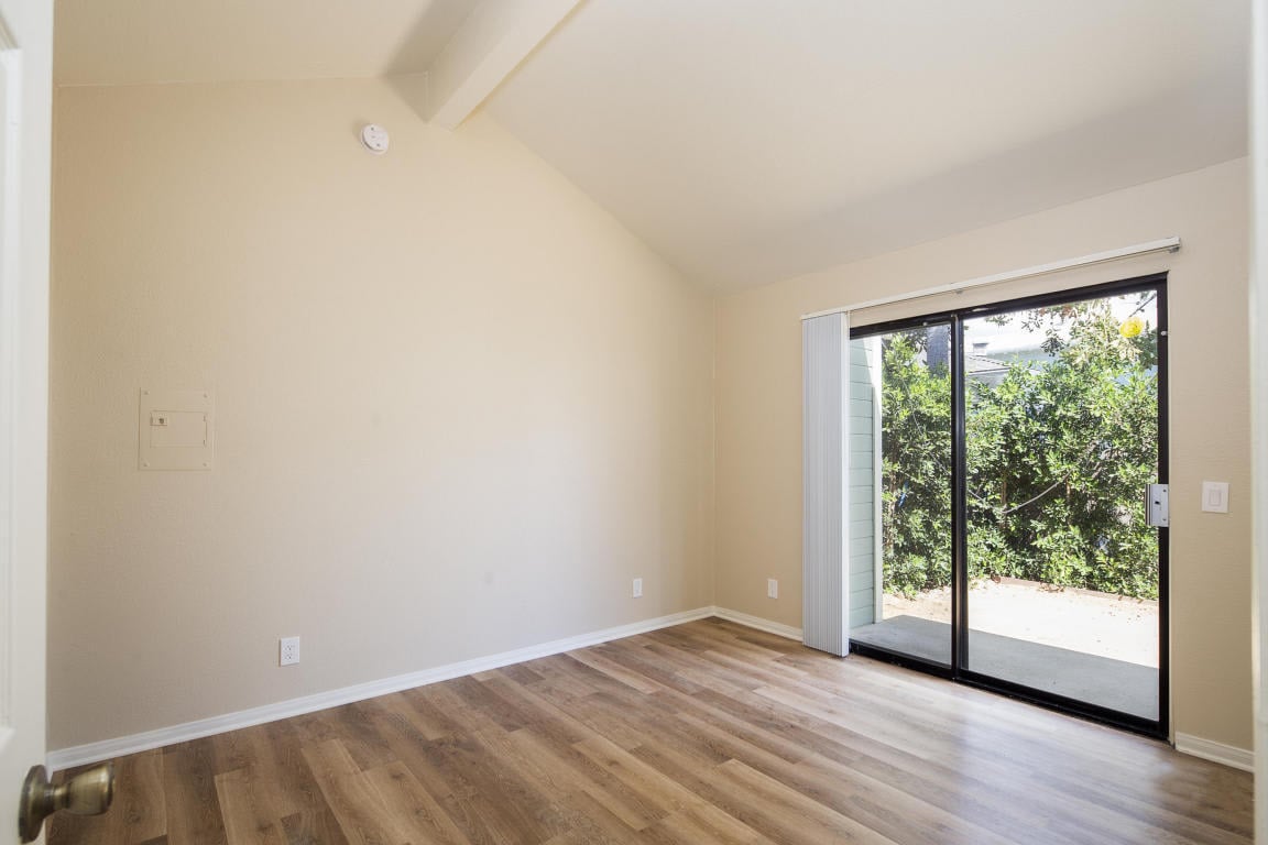 424 E Anapamu St