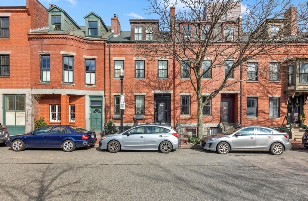 377 Shawmut Ave, #1