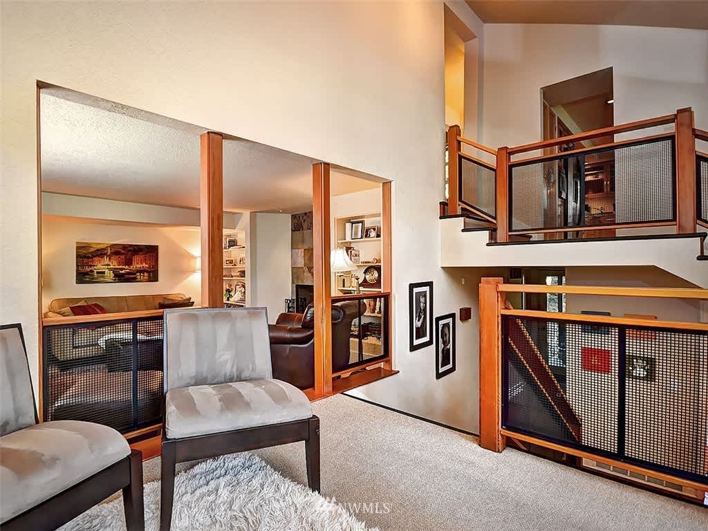 18420 24th Pl NE