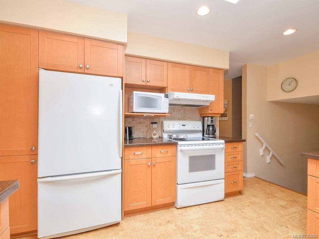 4426 Valmont Pl