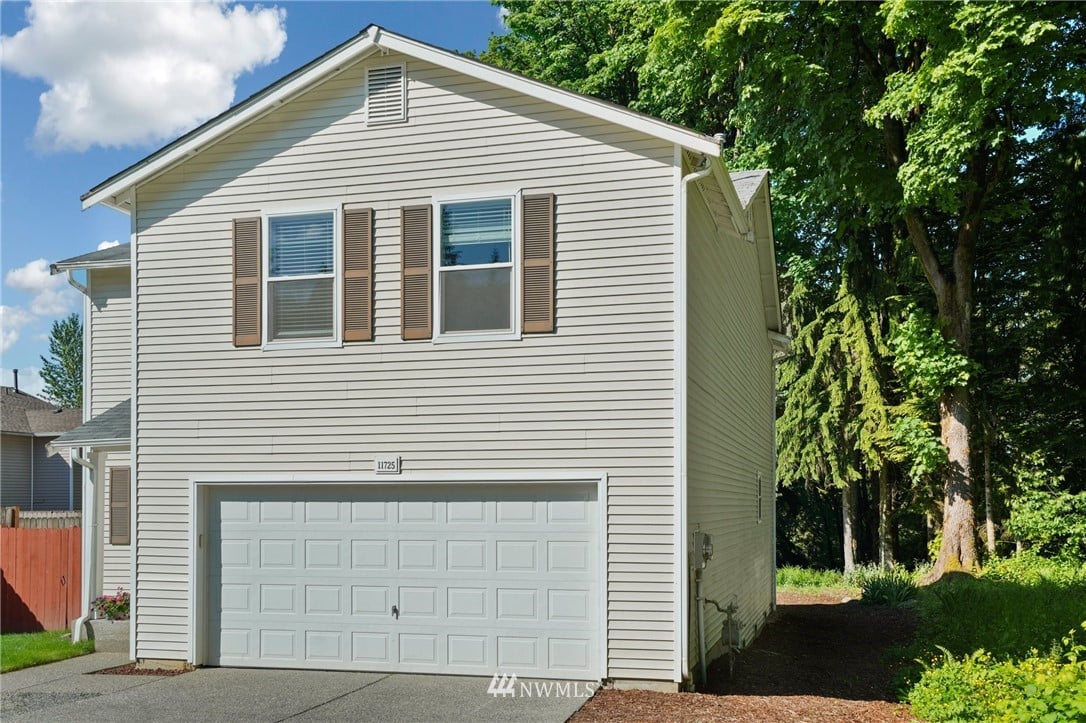 11725 56th Ave