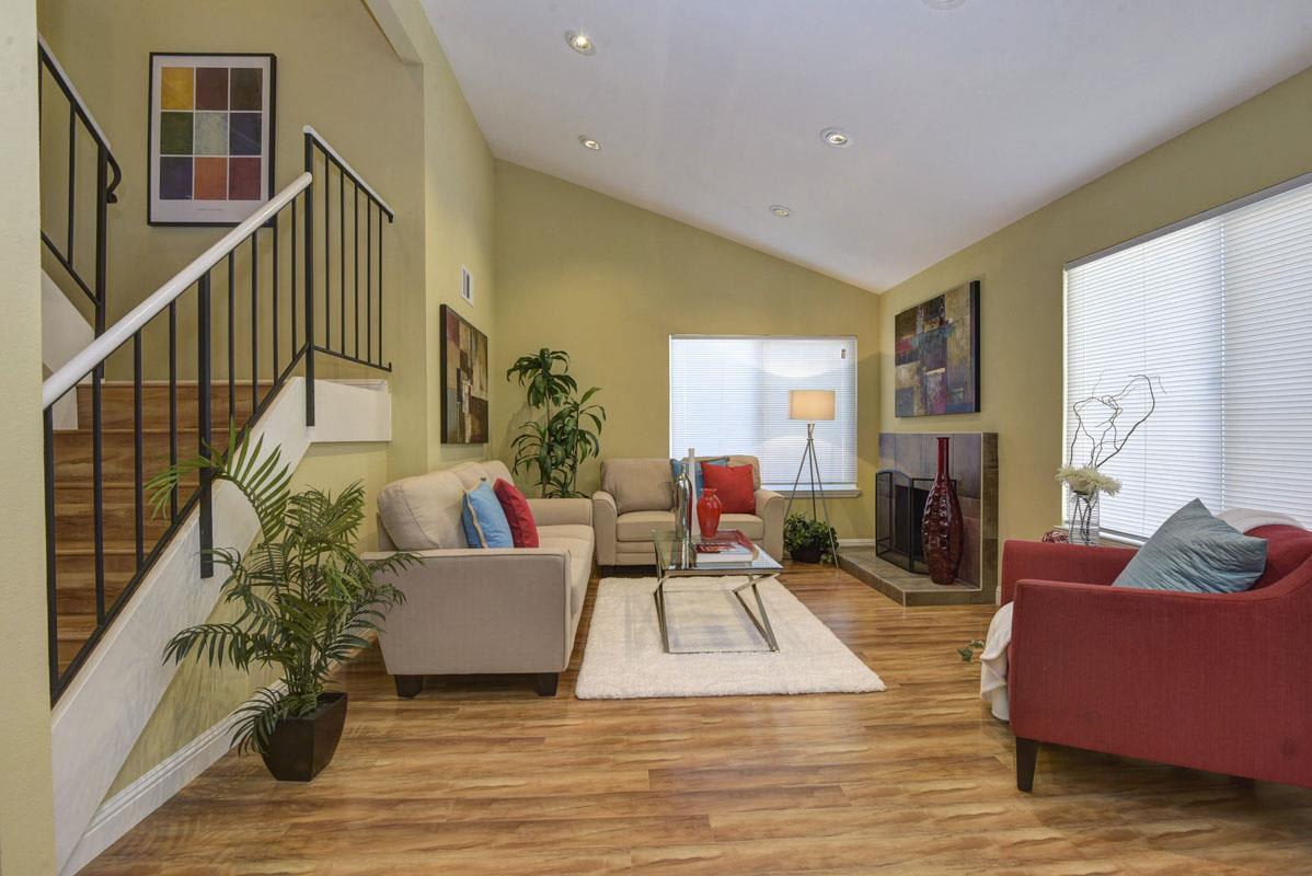 2526 Brahms Ave