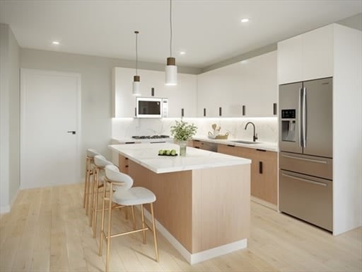 211 Green St Unit: 309