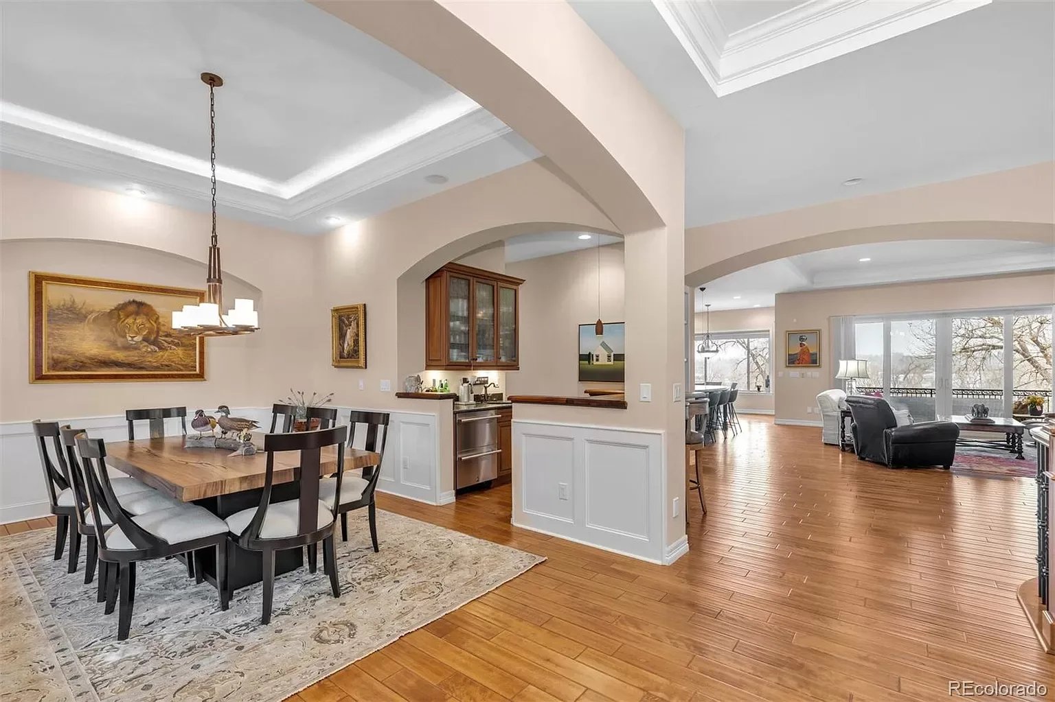 6010 S Race Court