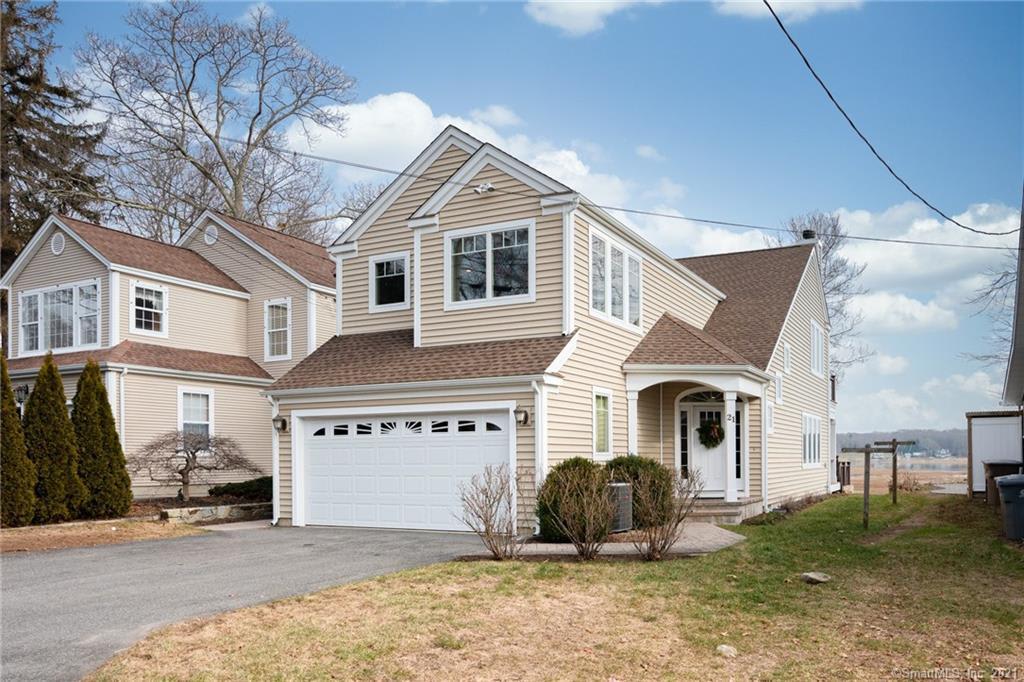 21 Ridgewood Rd - Niantic